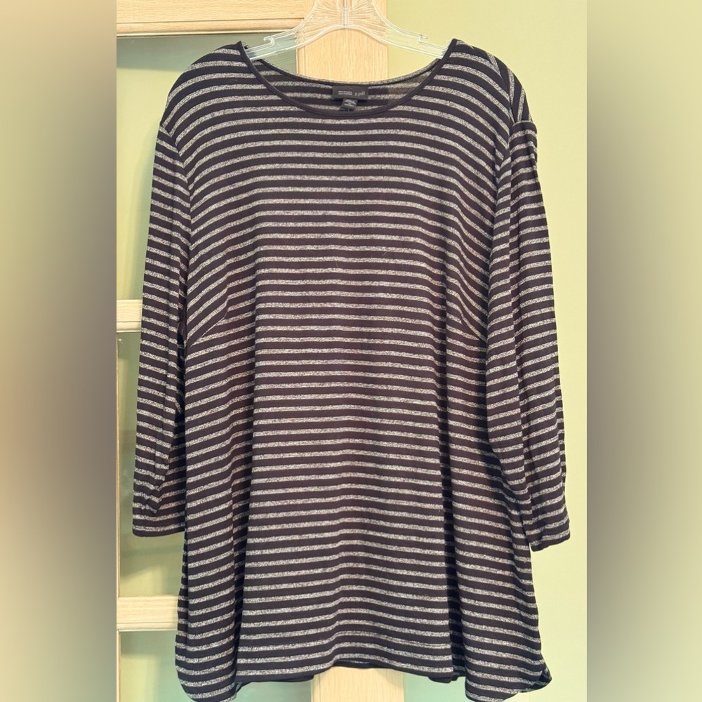 J. Jill Black and Gray Striped 3/4 Length Sleeve Top